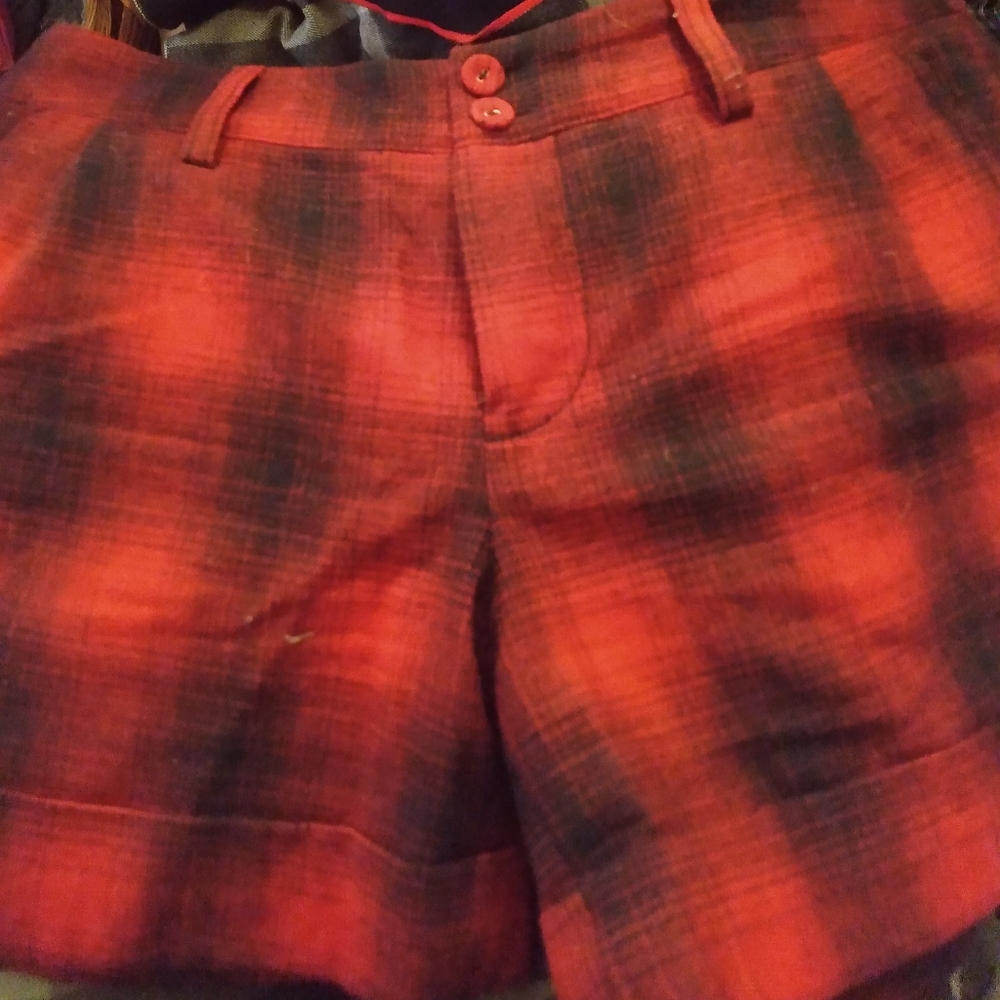 Lucky Brand size 27 red checkered shorts